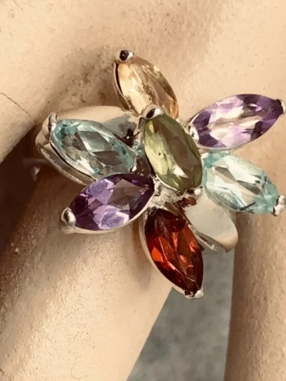 Colorful Sterling silver multicolor stone flower ring   6.5 - 7